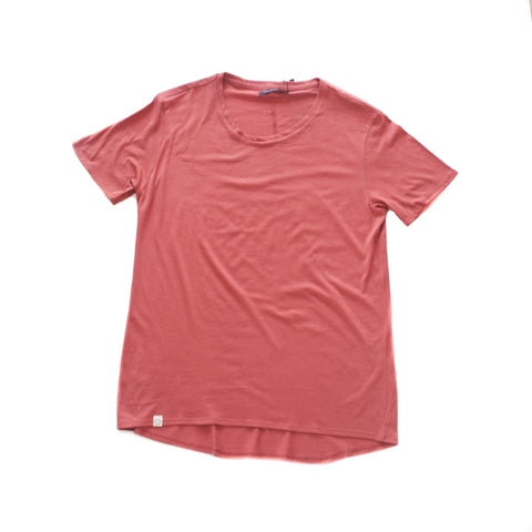 Leon Tee brick