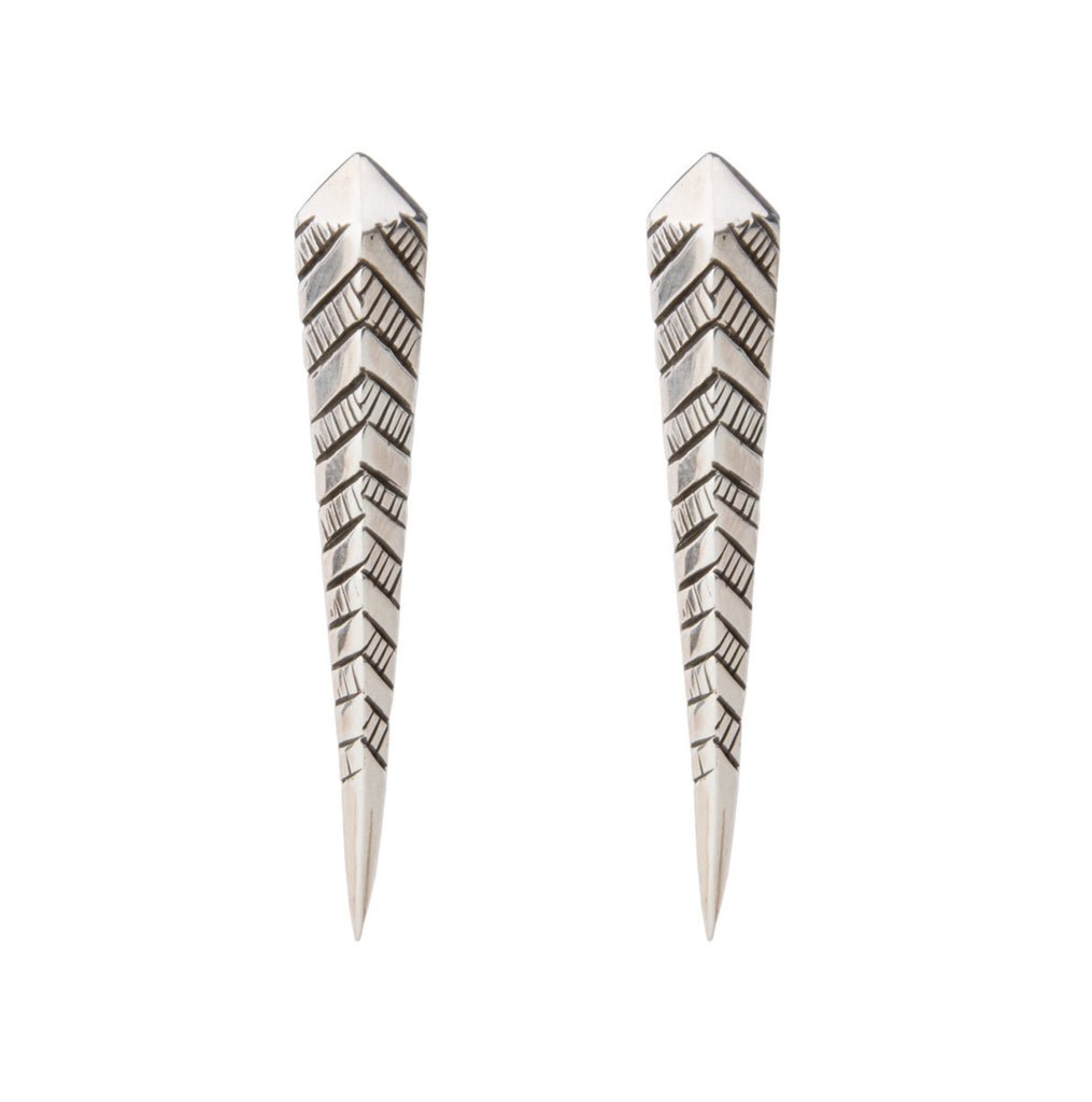 Manta Studs