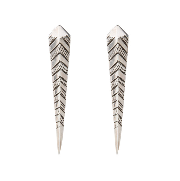 Manta Studs