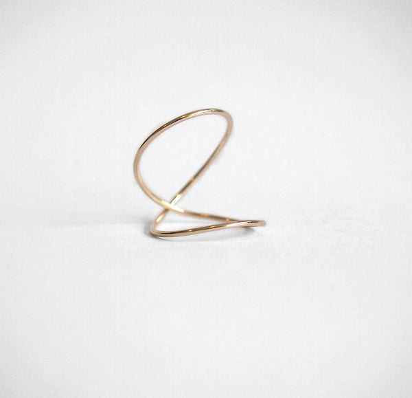 Cross Over Ring Gold