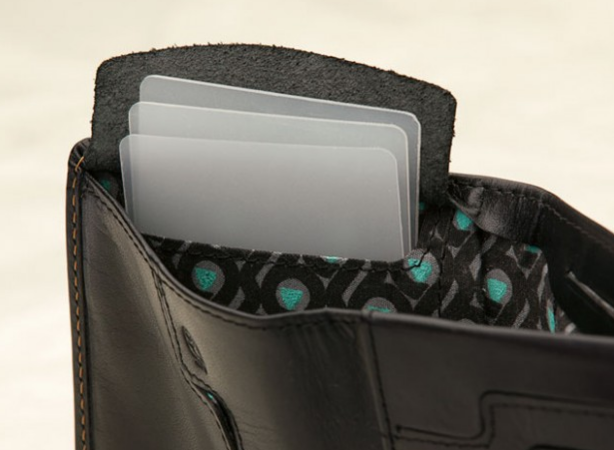 Note Sleeve Wallet Black