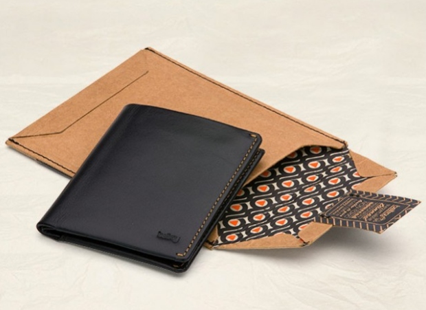 Note Sleeve Wallet Black