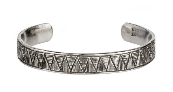 Sobek Cuff